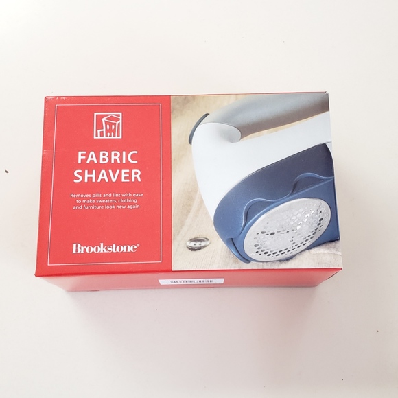 Brand New Brookstone Fabric Shaver - Great Gift! - Picture 7 of 7